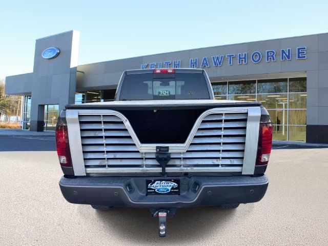 Used 2018 RAM 2500 Laramie w/ Sport Appearance Group AWD/4WD image 6