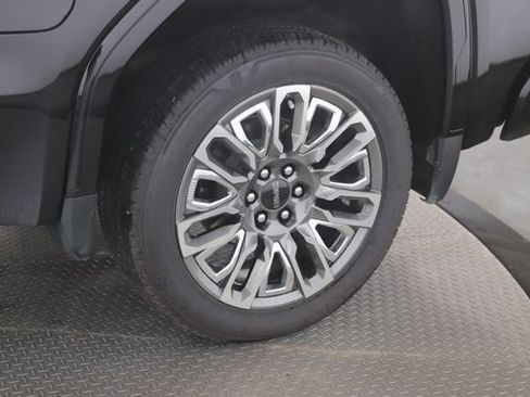 Used 2026 GMC Sierra 1500 Denali Ultimate AWD/4WD image 14