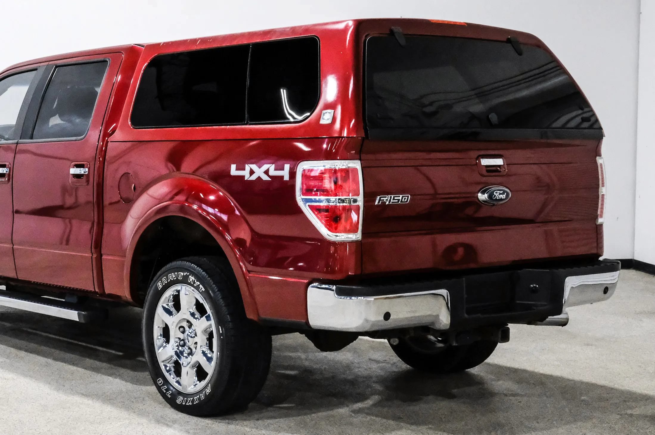 Used 2014 Ford F150 Lariat w/ Equipment Group 502A Luxury AWD/4WD image 15