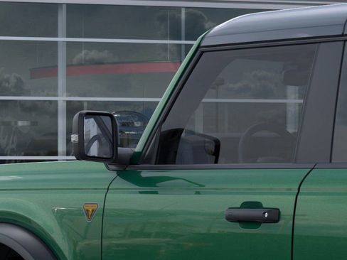 New 2025 Ford Bronco Badlands image 24