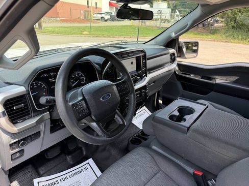 Used 2021 Ford F150 XL w/ Trailer Tow Package RWD image 9