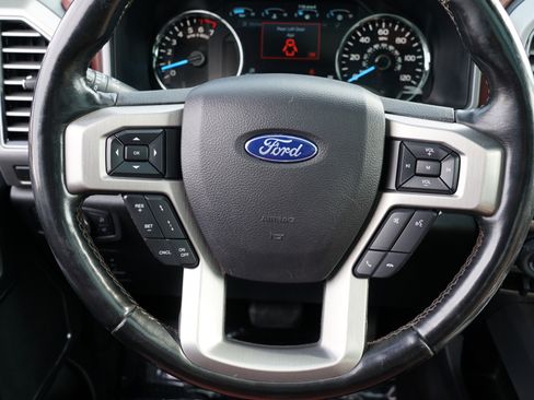 Used 2018 Ford F150 Platinum w/ Equipment Group 701A Luxury image 24