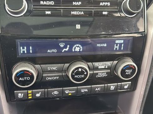 Used 2020 Subaru Ascent Touring w/ Popular Package #3 image 28