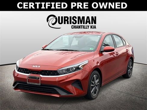 Used 2023 Kia Forte LXS image 5