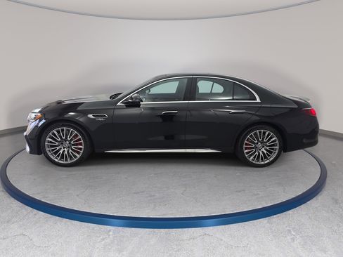 New 2026 Mercedes-Benz E 53 AMG e 4MATIC Sedan image 8