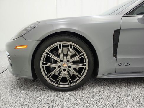 Used 2021 Porsche Panamera GTS AWD/4WD image 25