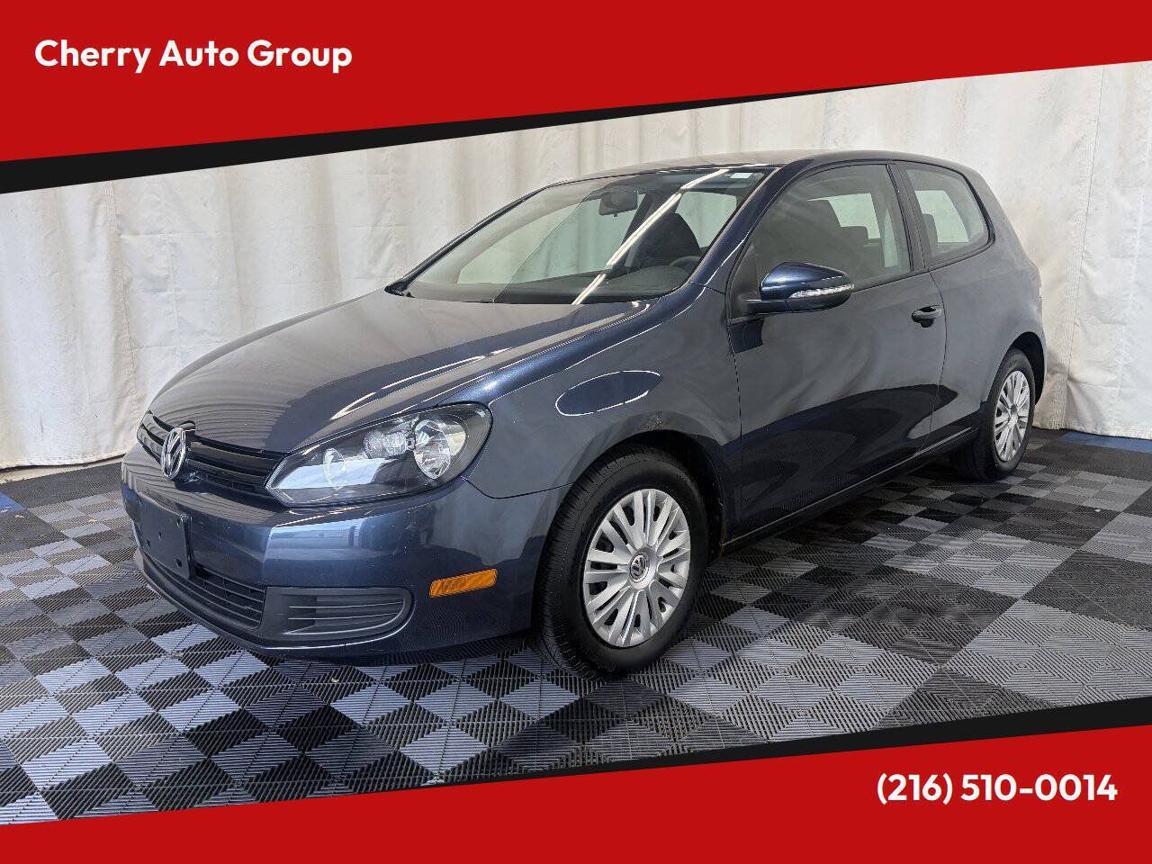 Used 2013 Volkswagen Golf 2-Door FWD image 1