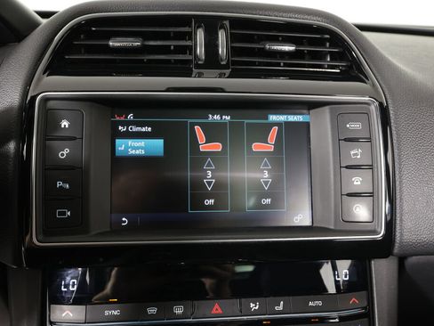 Used 2018 Jaguar F-PACE Prestige AWD/4WD image 38