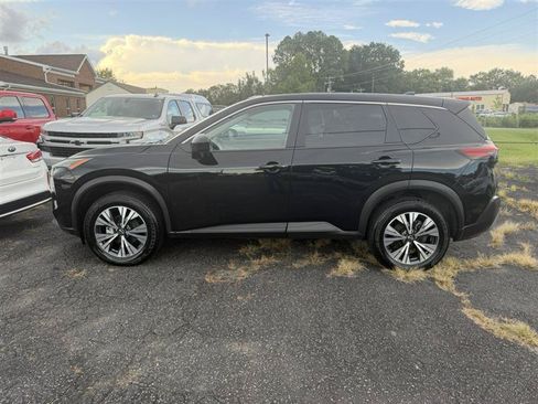 Used 2023 Nissan Rogue SV AWD/4WD image 23
