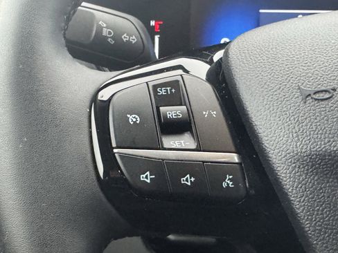 Used 2024 Ford Escape Active image 15