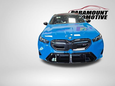 Used 2026 BMW M5 Touring AWD/4WD image 3