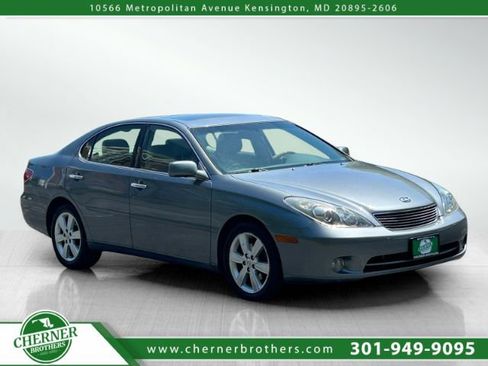 Used 2005 Lexus ES 330 FWD image 1
