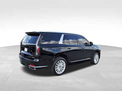 Certified 2024 Cadillac Escalade Luxury image 4