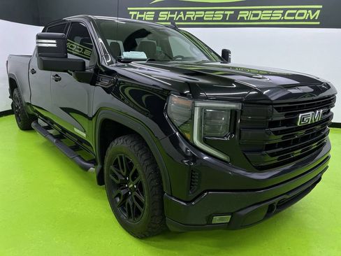 Used 2024 GMC Sierra 1500 Elevation w/ X31 Off-Road Package AWD/4WD image 2