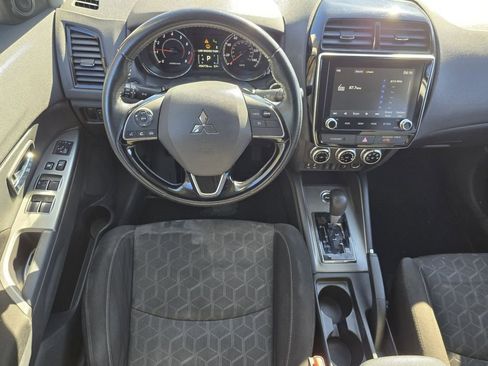 Used 2021 Mitsubishi Outlander Sport SE image 31