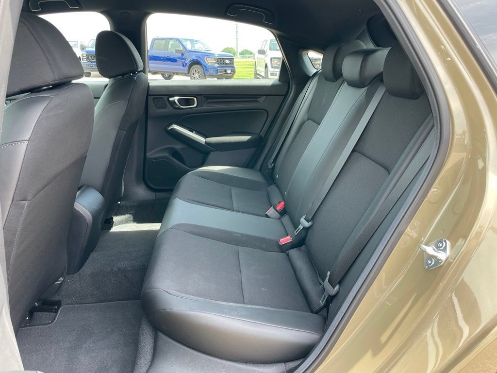 Used 2025 Honda Civic Sport image 8