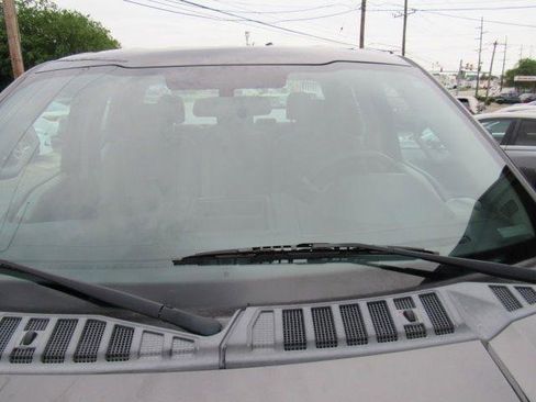 Used 2015 Ford F150 XL w/ Equipment Group 101A Mid AWD/4WD image 5