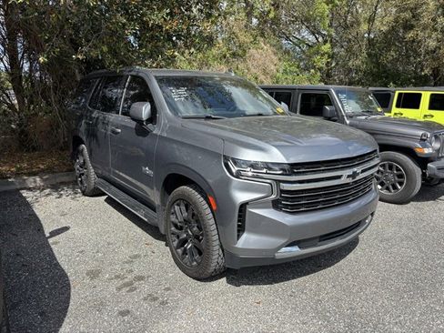 Used 2022 Chevrolet Tahoe LT w/ Luxury Package image 2