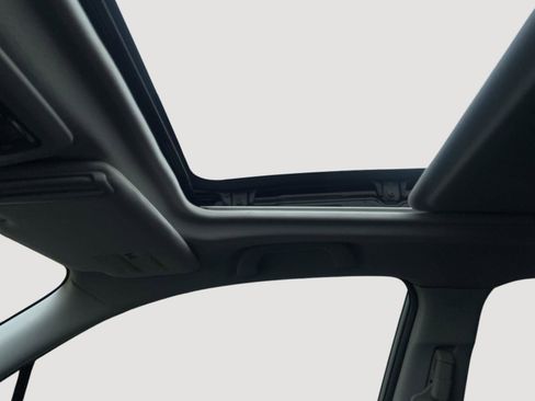 Used 2017 Subaru Forester 2.0XT Premium image 13