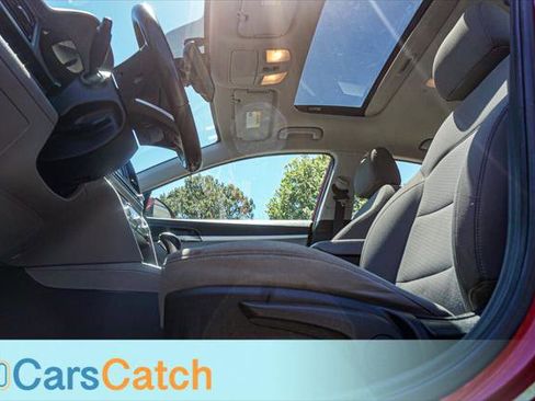 Used 2020 Hyundai Elantra Value Edition w/ Cargo Package (C1) FWD image 17