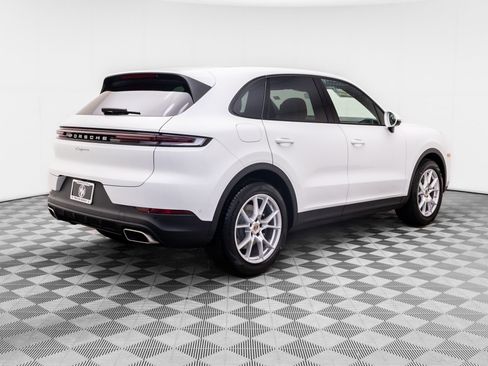 New 2026 Porsche Cayenne image 8