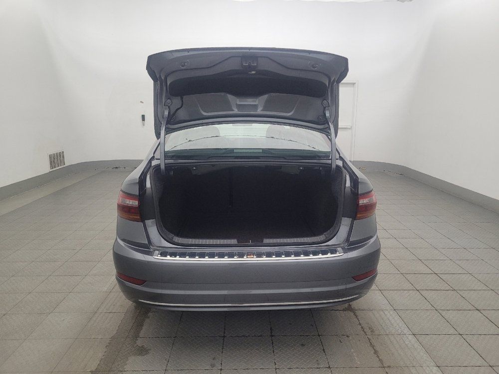 Used 2019 Volkswagen Jetta SE FWD image 29