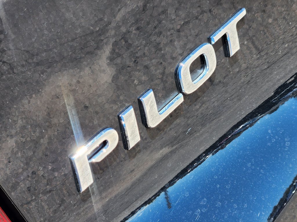 Used 2022 Honda Pilot Special Edition image 8