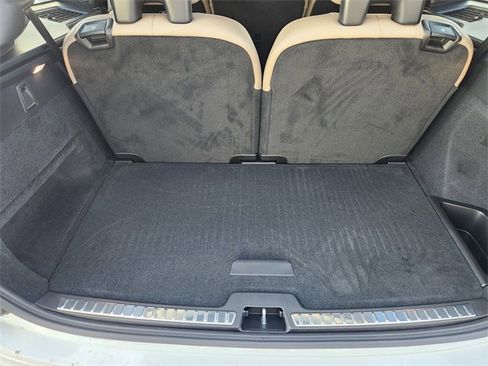 New 2026 Volvo XC90 B6 Ultra image 34