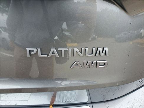 New 2026 Nissan Rogue Platinum w/ Platinum Premium Package AWD/4WD image 11