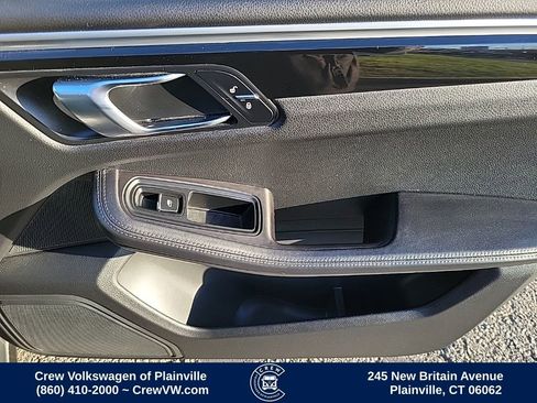 Used 2017 Porsche Macan image 32