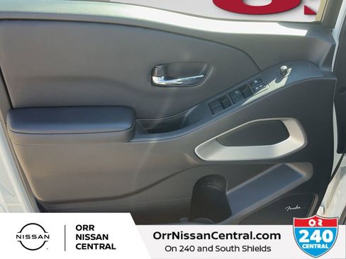 Certified 2025 Nissan Frontier SV w/ SV Convenience Package image 16