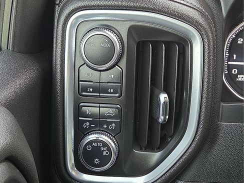 Used 2022 GMC Sierra 1500 Elevation image 21
