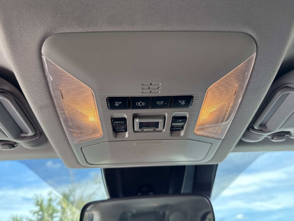 Used 2019 Toyota RAV4 XLE w/ Convenience Package AWD/4WD image 45