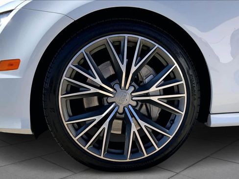 Used 2017 Audi A7 3.0T Premium Plus w/ Comfort Seating Package image 11