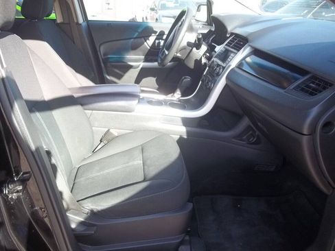 Used 2012 Ford Edge SE FWD image 8