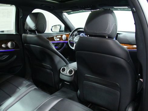 Certified 2020 Mercedes-Benz E 350 4MATIC Sedan image 25