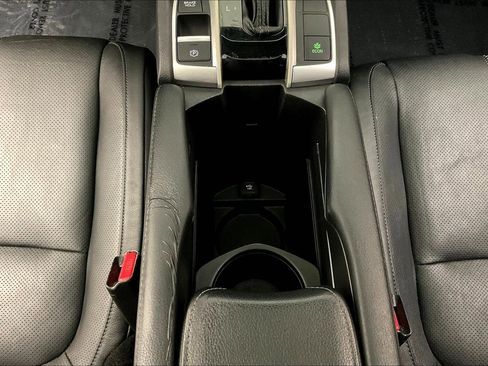 Used 2020 Honda Civic EX-L image 16