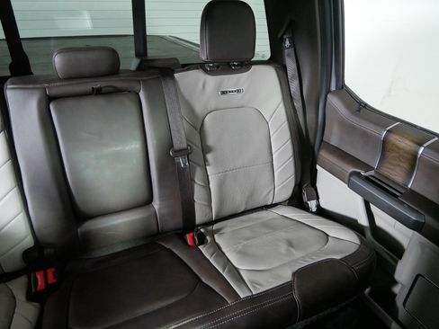 Used 2019 Ford F150 Limited w/ Trailer Tow Package image 14