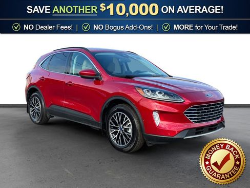 Used 2021 Ford Escape Titanium w/ Class II Trailer Tow Package image 10