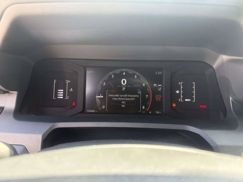 Used 2025 Toyota 4Runner SR5 RWD image 10