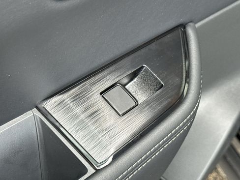 New 2026 Nissan Rogue SV AWD/4WD image 29