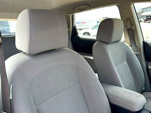 Used 2013 Nissan Rogue S FWD image 25
