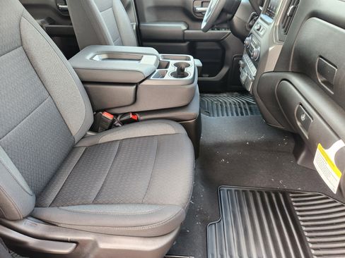 New 2026 Chevrolet Silverado 2500 Custom w/ Custom Value Package image 19