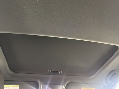 Used 2025 Honda Accord Sport image 30