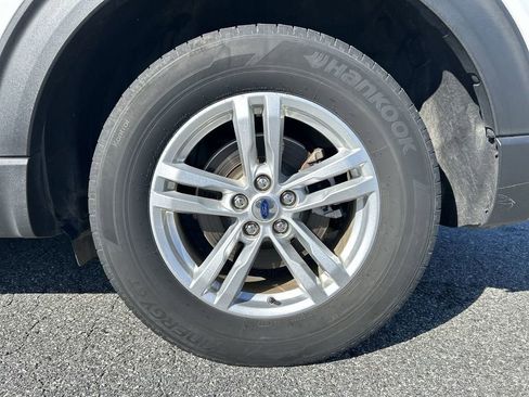 Used 2022 Ford Explorer XLT w/ Equipment Group 202A image 53