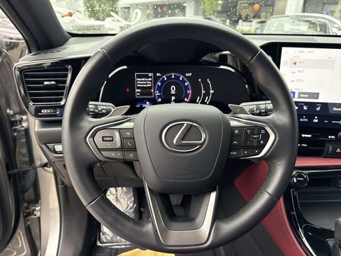 Used 2025 Lexus NX 250 FWD w/ Cold Area Package image 14