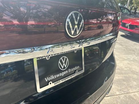 New 2026 Volkswagen Atlas SEL Premium R-Line AWD/4WD image 28
