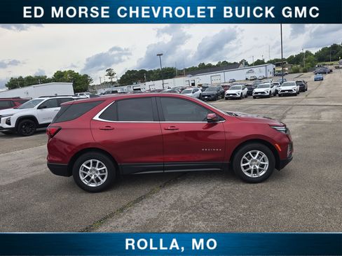 Certified 2024 Chevrolet Equinox LT FWD image 2