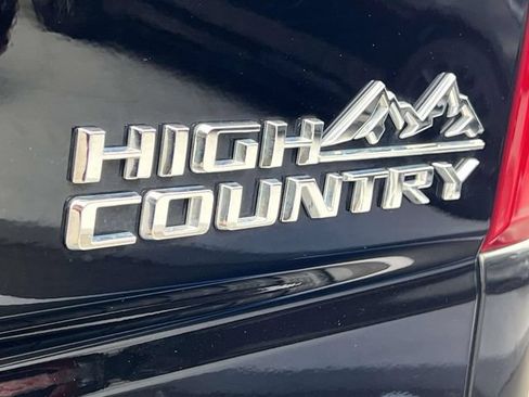 Used 2026 Chevrolet Silverado 1500 High Country w/ High Country Premium Package AWD/4WD image 11