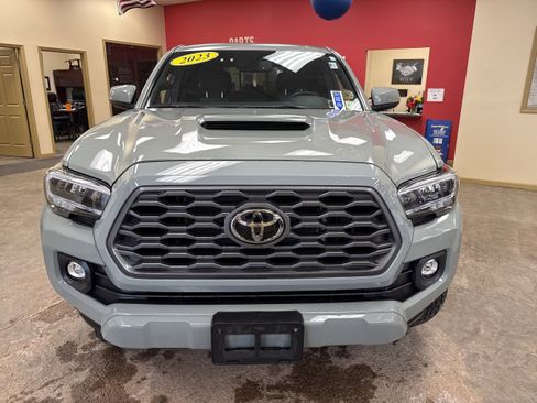 Used 2023 Toyota Tacoma TRD Sport w/ Black Out Package (TMS) image 2
